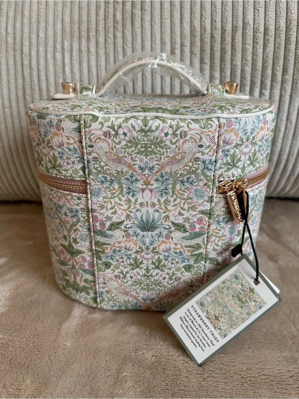 Morris & Co. William Morris Cosmetic Case Strawberry Thief